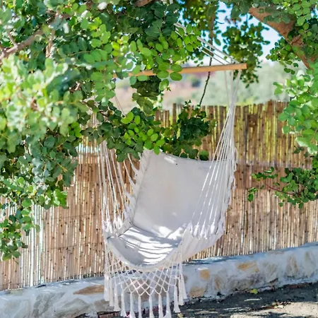 Cayetana - Spacious 4-bedroom With Private Pool Terrace & Bbq Villa