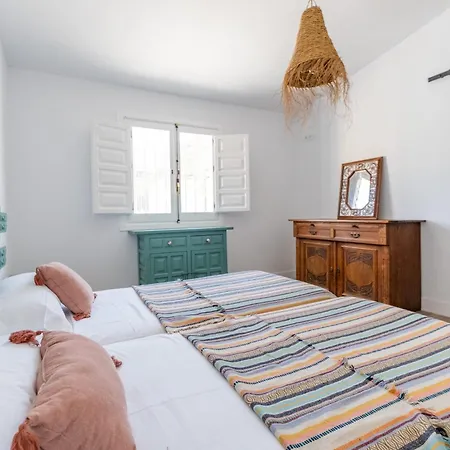Cayetana - Spacious 4-bedroom With Private Pool Terrace & Bbq Villa Málaga