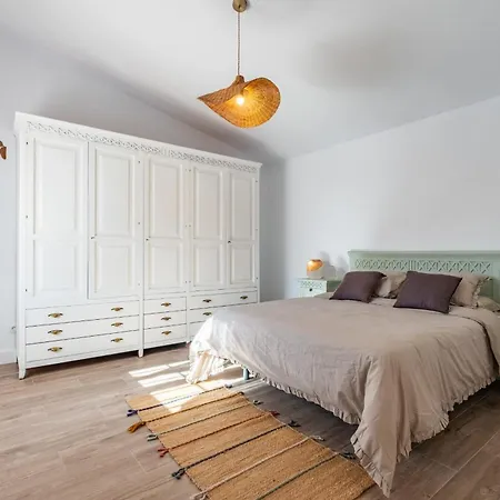 Villa Cayetana - Spacious 4-bedroom With Private Pool Terrace & Bbq Málaga